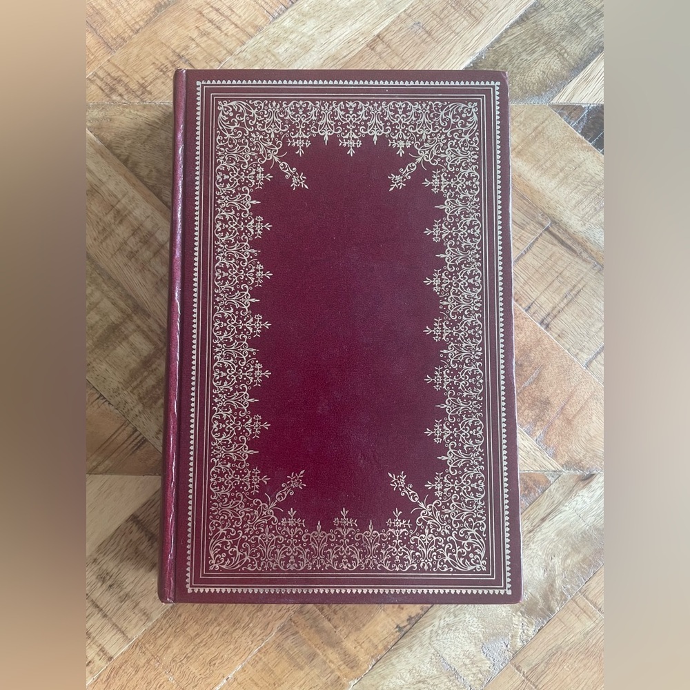 Vintage 1978 Rebecca Book By Daphne du Maurier